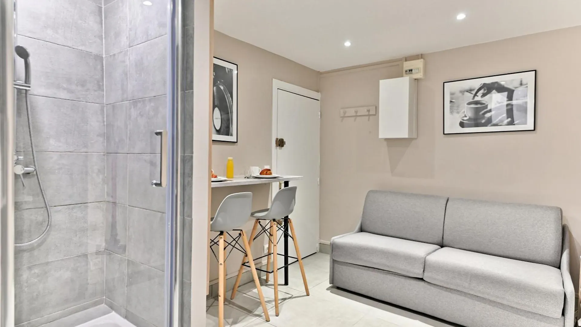 Appartement Cosy Au Coeur De Paris contacts